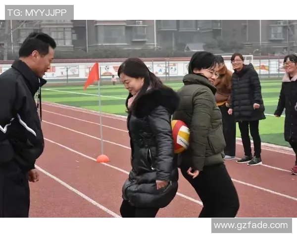 深圳排球队展现实力与团队精神的精彩表现分析 深圳排球队展现实力与团队精神的精彩表现分析