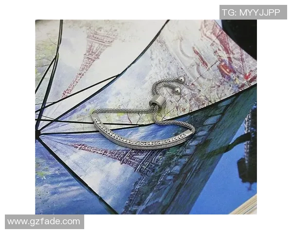 儿童足球明星手环设计灵感与创意展示让孩子们爱上运动的时尚配饰 儿童足球明星手环设计灵感与创意展示让孩子们爱上运动的时尚配饰