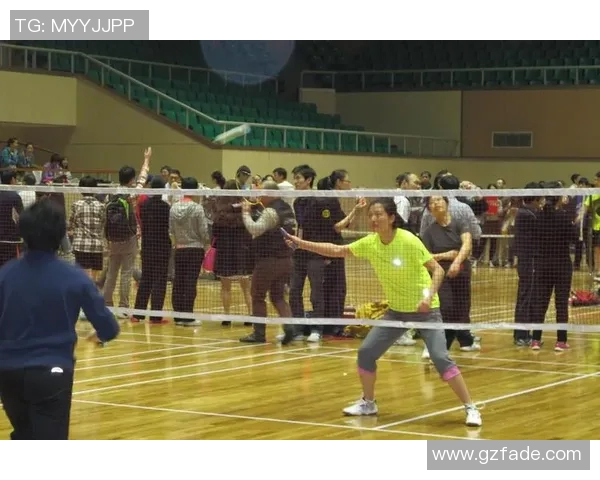 广州羽毛球队比赛经验引发热议球迷对战术与表现的不同看法 广州羽毛球队比赛经验引发热议球迷对战术与表现的不同看法