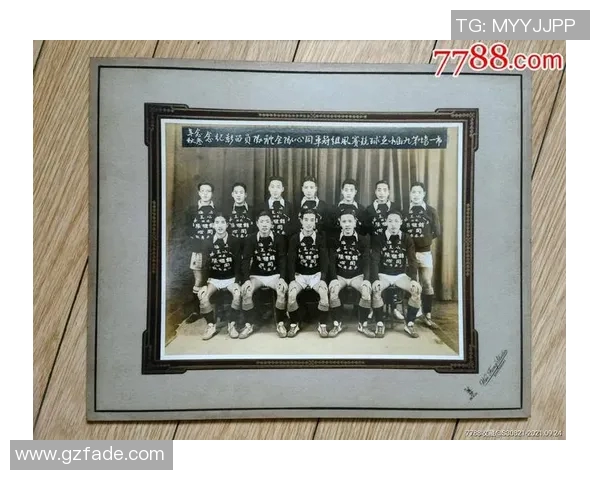 民国时期足球明星盘点与成就回顾探讨