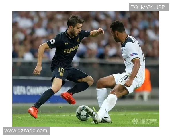 李易峰足球明星之路揭秘从偶像到绿茵场上的闪耀新星 李易峰足球明星之路揭秘从偶像到绿茵场上的闪耀新星